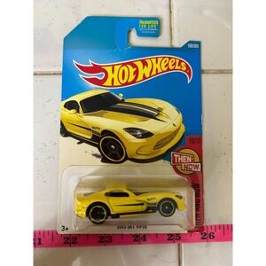 Hot Wheels 2015‎ Then and Now 2013 SRT Viper Yellow 10/10 Diecast Car